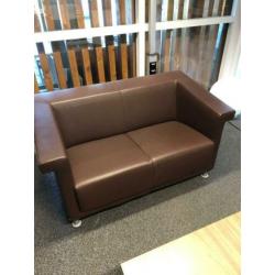 Bankje en 2 fauteuils bruin