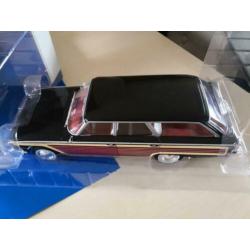 1:18 Ford country squire