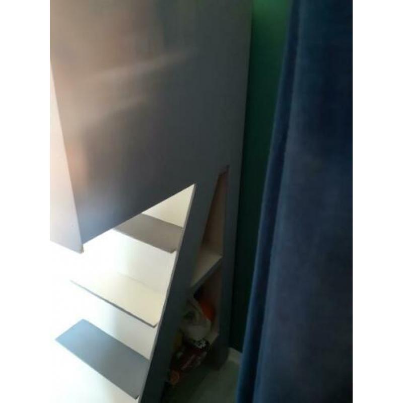 Kinder stapelbed met matrassen