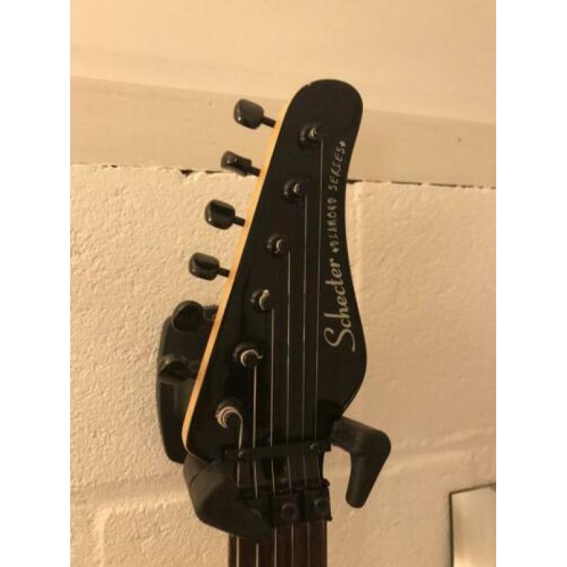 Schecter diamond series