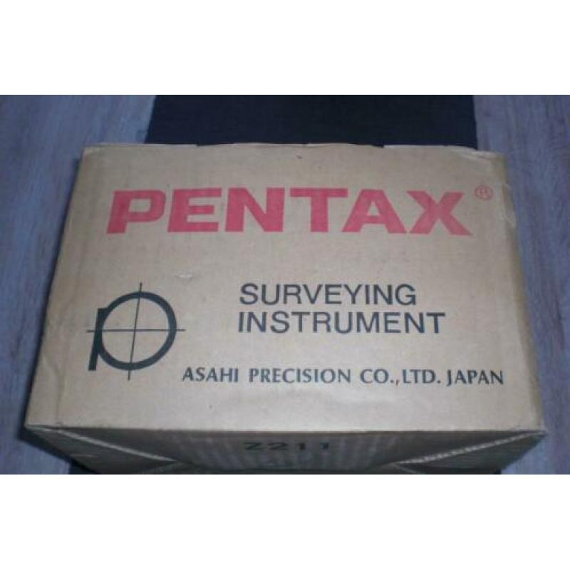 Pentax AL 180. Waterpastoestel.Nieuw.met defect.!!