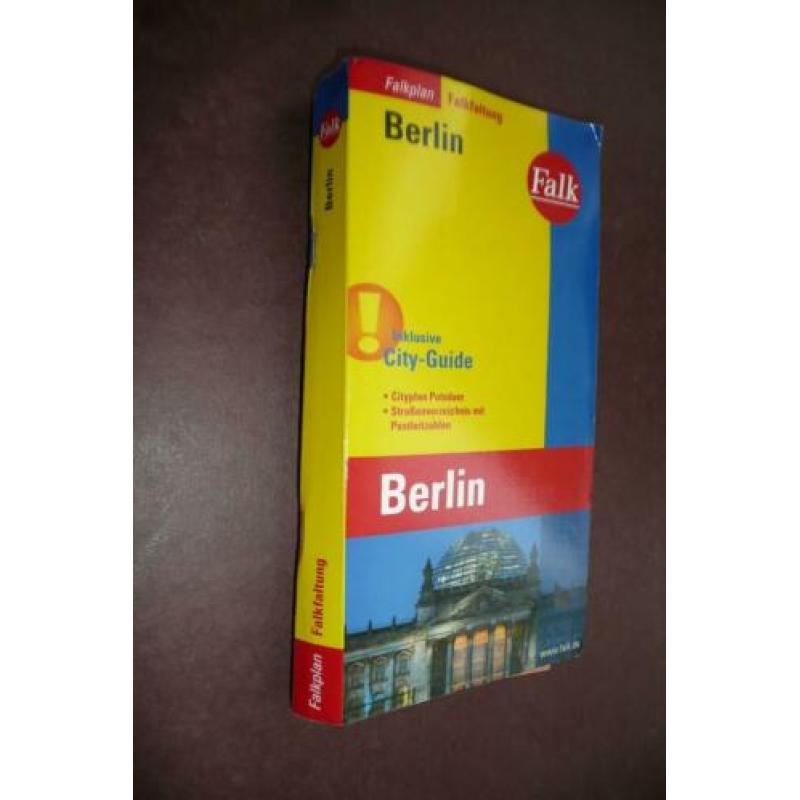 17 boeken + kaarten Berlin- Berlijn (der mauer) Planungsgrun
