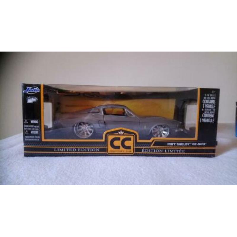 Verschillende modelauto's