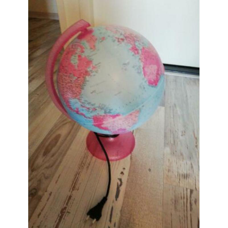 Te koop wereldbol