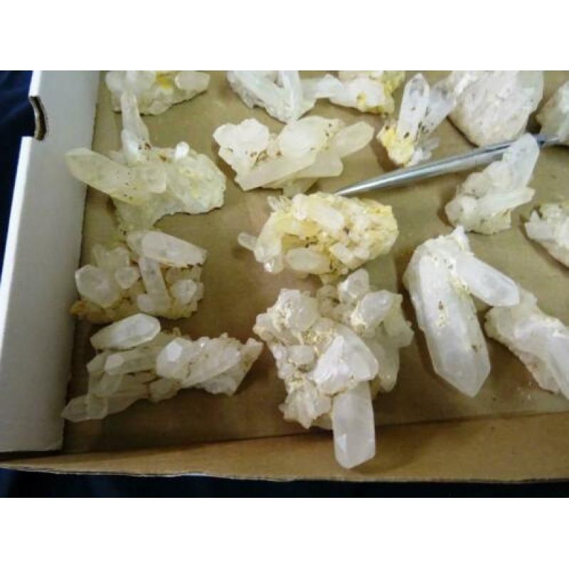 25 Bergkristal clusters