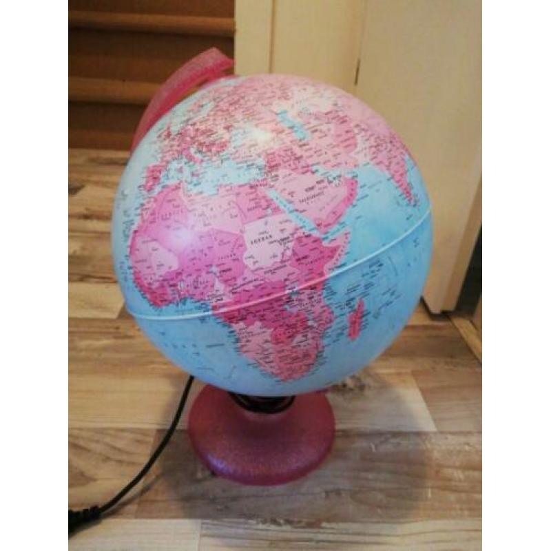 Te koop wereldbol