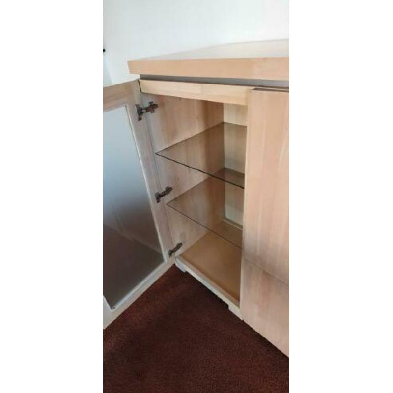 Mooi whitewash hoog dressoir