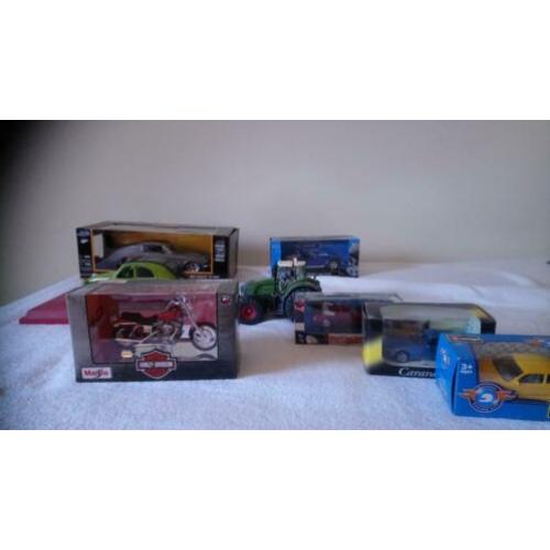 Verschillende modelauto's