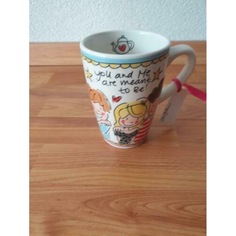 Blond Amsterdam mok groot