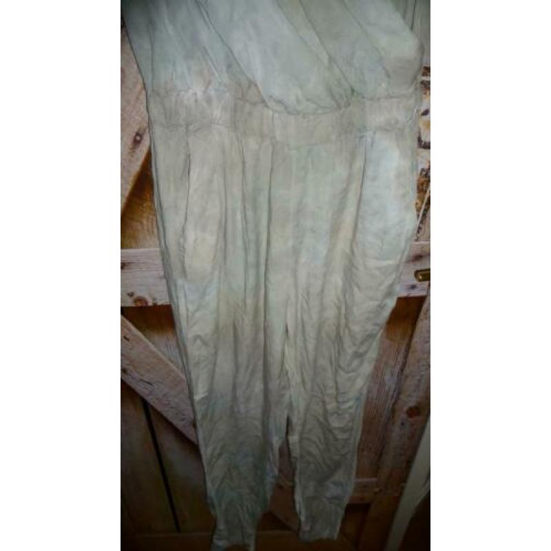 jumpsuit maat 40 42