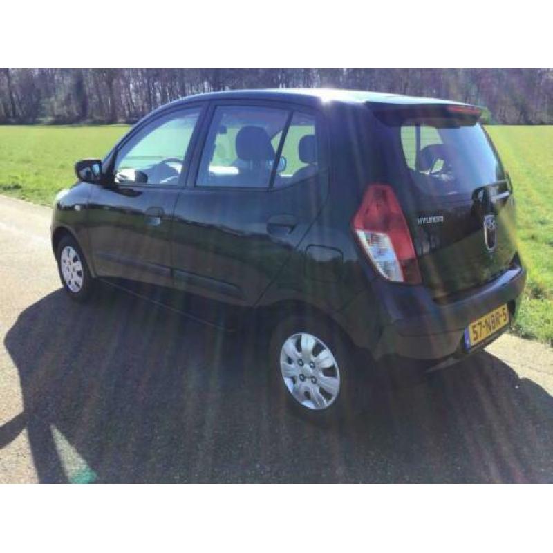 Hyundai i 10 1.1 5DR 2010 Zwart 35.000km!