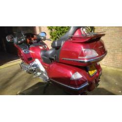 Schitterende Honda Goldwing GL1800 De Luxe slechts 74.000km!