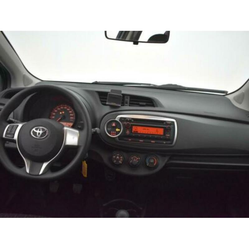 Toyota Yaris 1.0 VVT-i Now | Airco | (bj 2014)