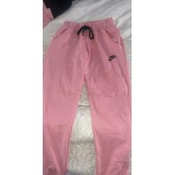 Nike trainingspak/joggingspak Maat S