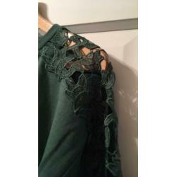 ONLY??groene sweater met kant??L/trui??42