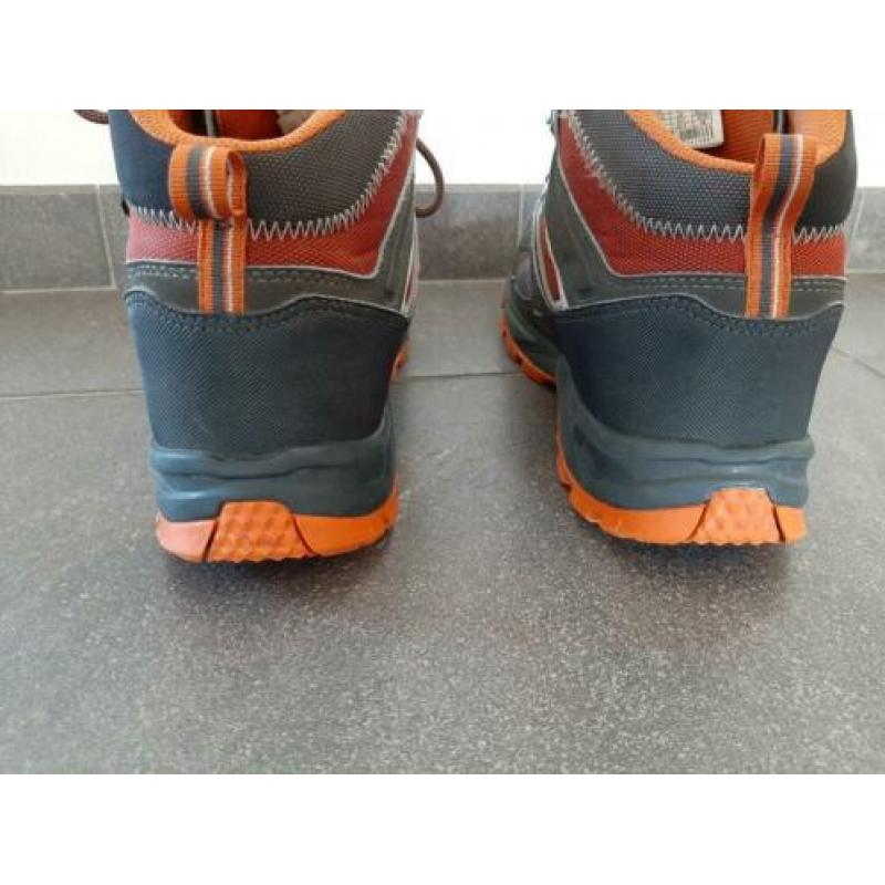 Bergschoenen quechua maat 45