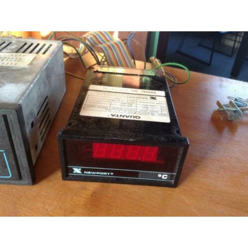 Newport 4 digit gelijkspanningmeter-digitale uitgang-printer