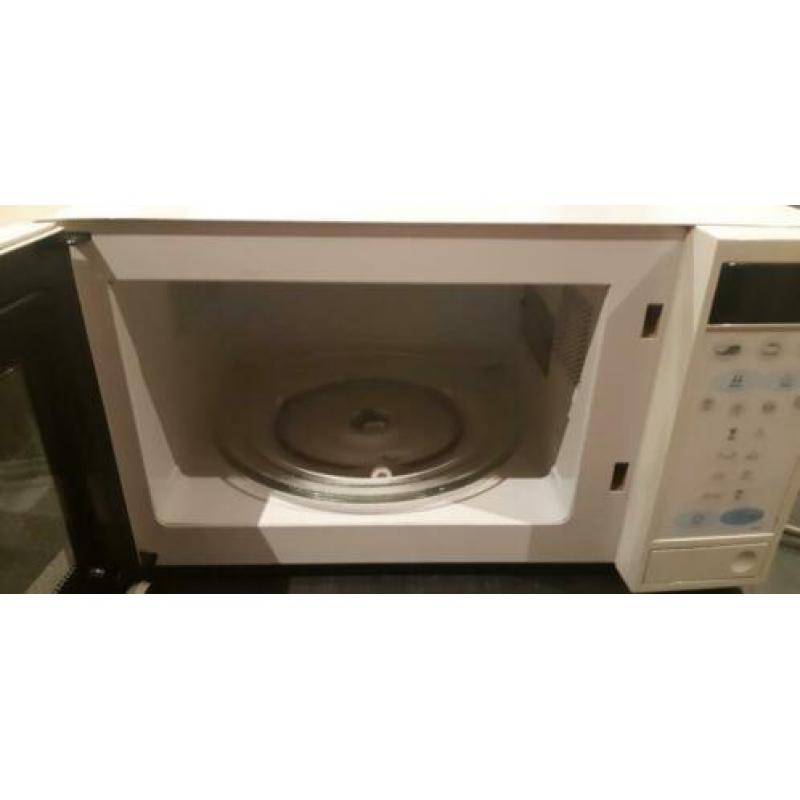 Nette magnetron, weinig gebruikt.