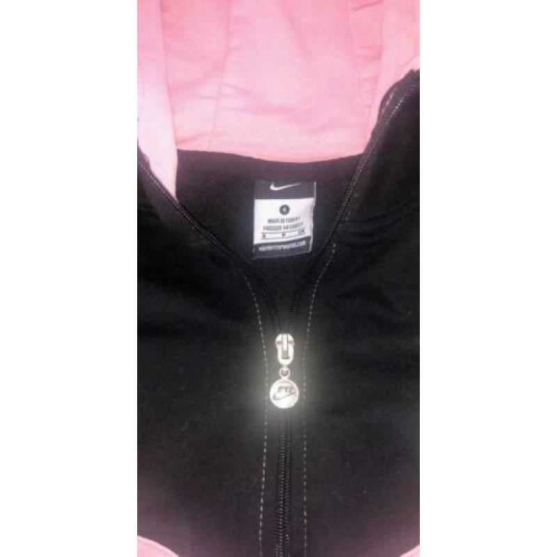 Nike trainingspak/joggingspak Maat S