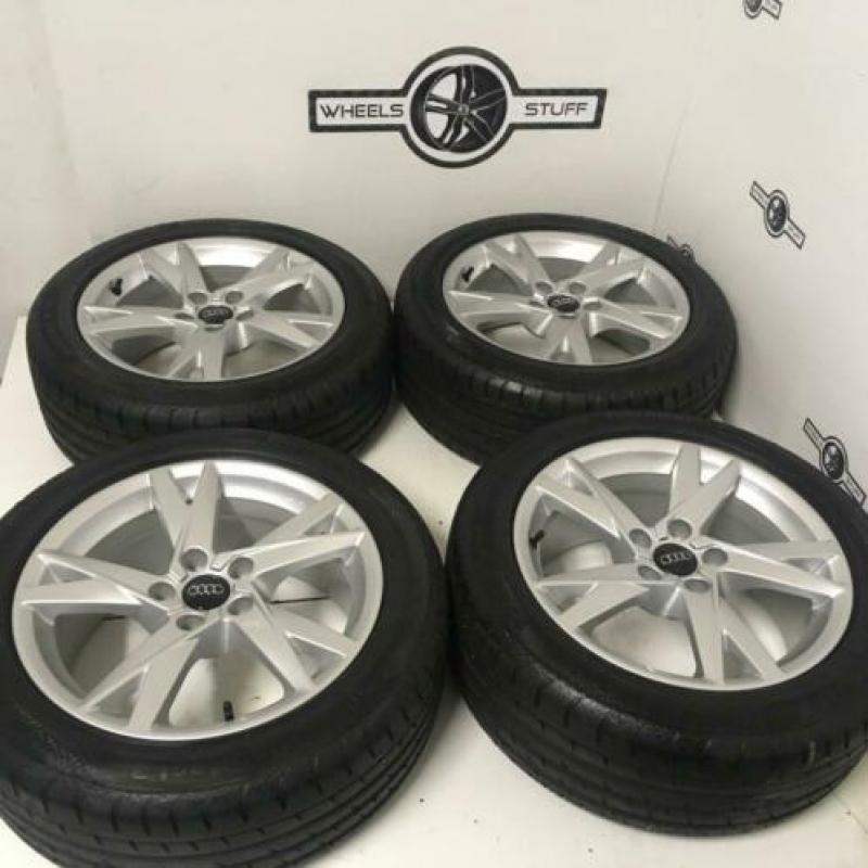 Audi A4 Doppel-V-Design 17 inch velgen 5x112