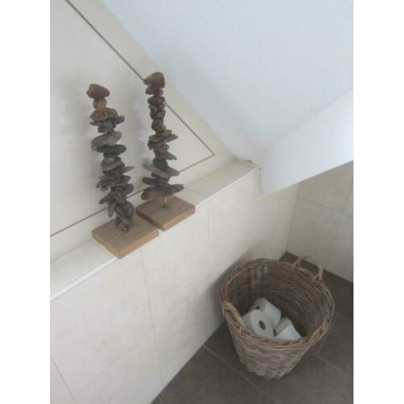 houtdecoratie badkamer zwerfhout tuinhuis industriële