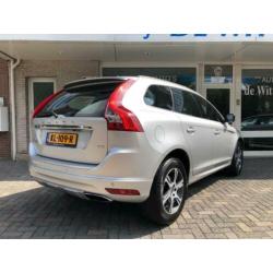 Volvo XC60 2.0 T5 FWD KINETIC * LEDER + NAVIGATIE * PANODAK
