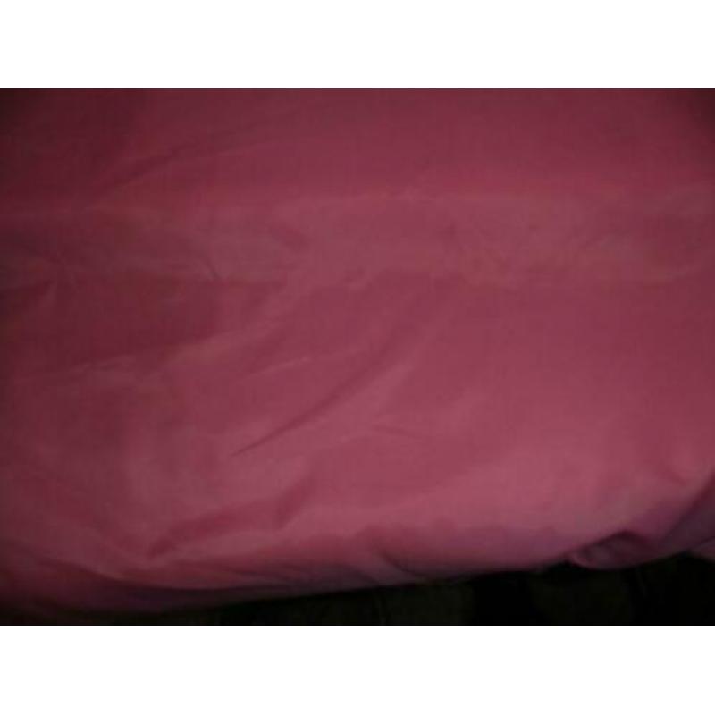 Zolderopruiming-mooi roze swanella antistatische voering--