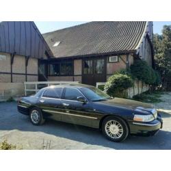 Lincoln Town CAR 2007 Zwart