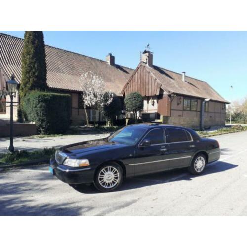 Lincoln Town CAR 2007 Zwart