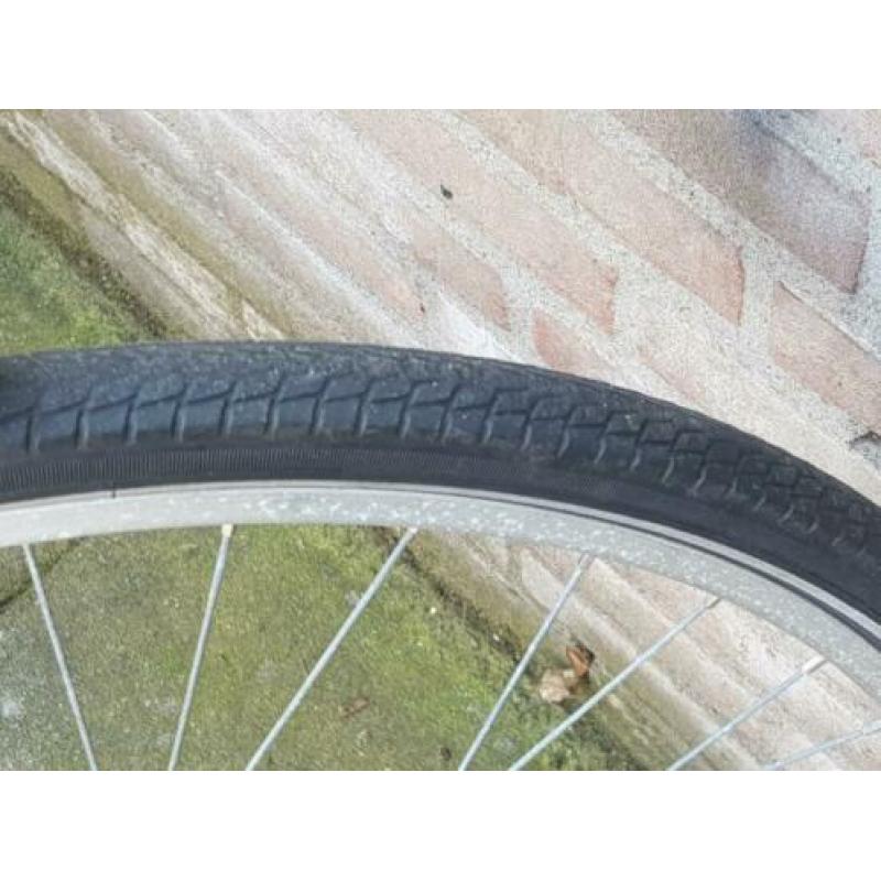Te koop damesfiets framehoogte 55 CM l 7 versnellingen