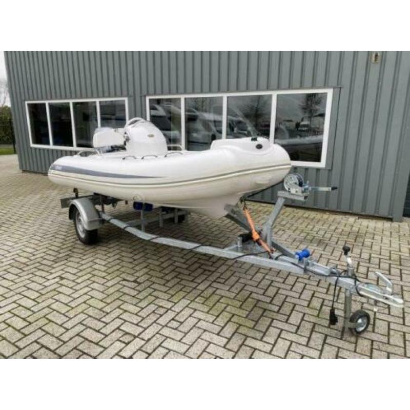 Grand Golden Line Tender 380 RIB 2017 50 pk Honda en trailer