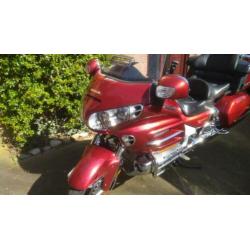 Schitterende Honda Goldwing GL1800 De Luxe slechts 74.000km!