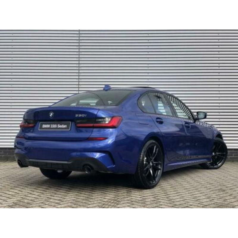 BMW 3 Serie 330iA High Executive Model M Sport / Laserlicht