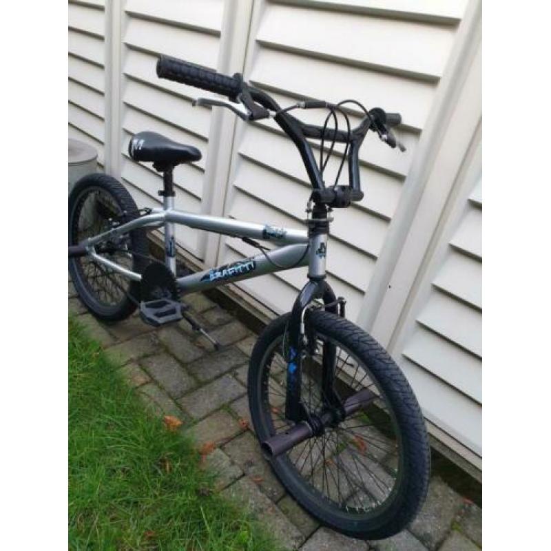 Graffiti BMX met nieuwe banden, 360 graden stuur, 4 voetsteu