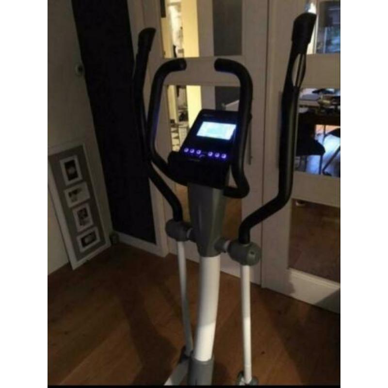 Home crosstrainer