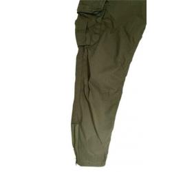 Dames Superdry Cargo Broek. Maat M. Kleur Army Groen