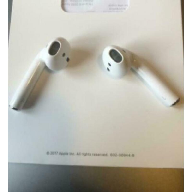 AirPods 1