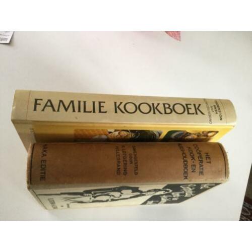 Kookboeken 2 stuks 1985 en 1938 voor 19,75€