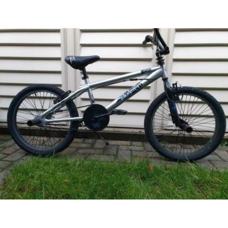 Graffiti BMX met nieuwe banden, 360 graden stuur, 4 voetsteu
