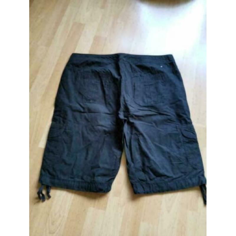 Tommy Hilfiger mooie blauwe bermuda mt L ZGAN