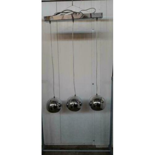 MPH 4010-10 Vintage retro hanglamp met 3 verchroomde bollen