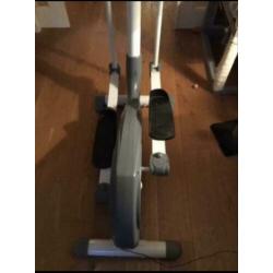 Home crosstrainer