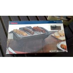 camping koffiezetapparaat en tafel BBQgrill