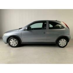 Opel Corsa 1.2-16V Rhythm Climate nieuwe APK 156.617km NAP