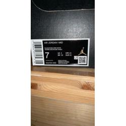 Nike Air Jordan 1 US 7 eur 40