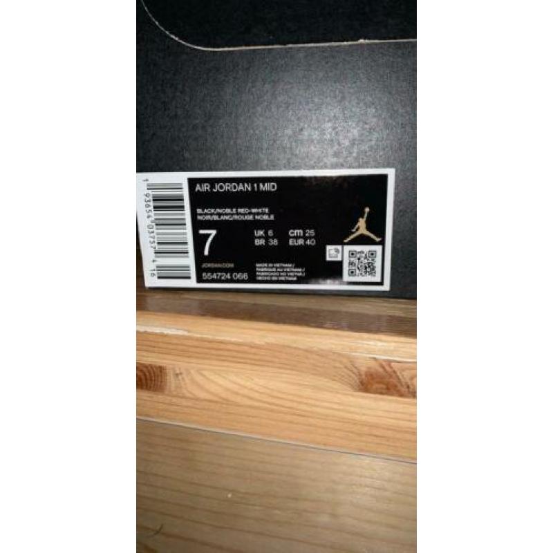 Nike Air Jordan 1 US 7 eur 40