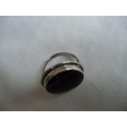 Oud zilveren(925)ring met grote onix steen (mt 20)