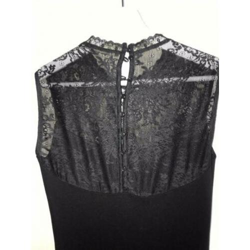 Zara little black dress maat M met kant