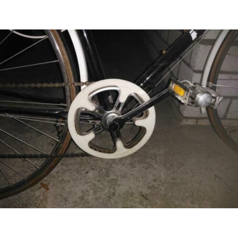 Vintage damesmodel Peugeot racefiets