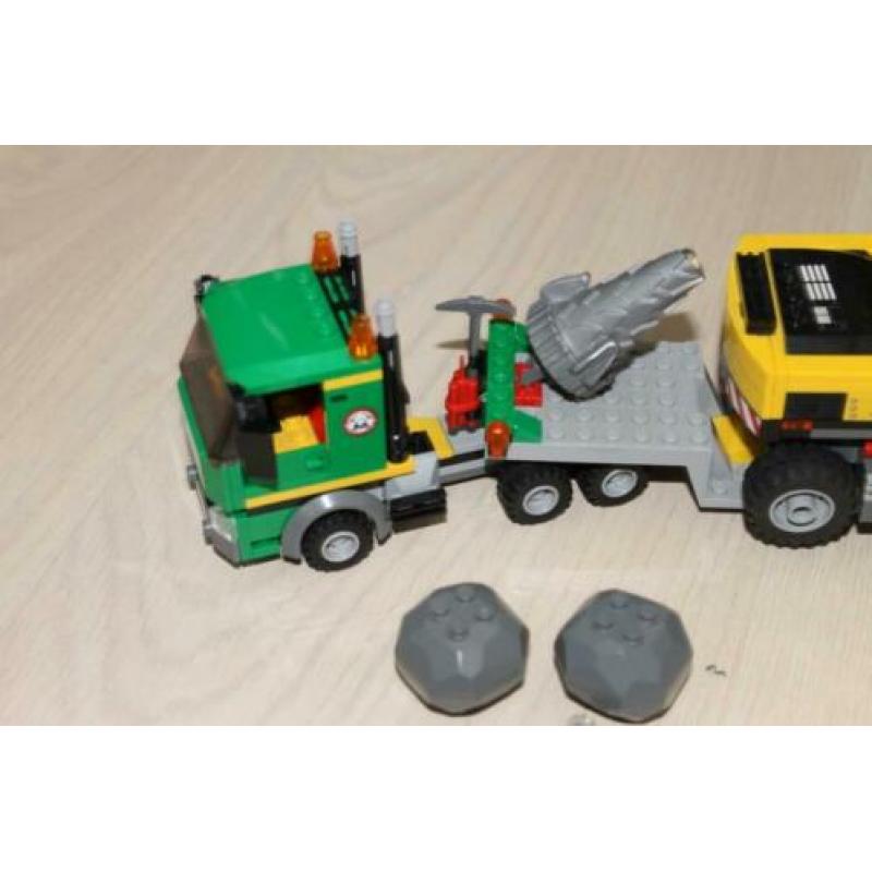 lego dieplader met graafmachine 4203